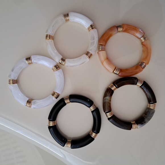 Set of 5 Gorgeous Bangle Bracelets - Picture 5 of 5